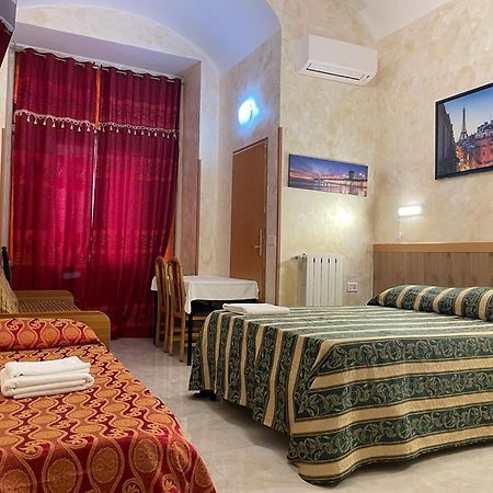 Termini Relex House Hotell Roma Eksteriør bilde